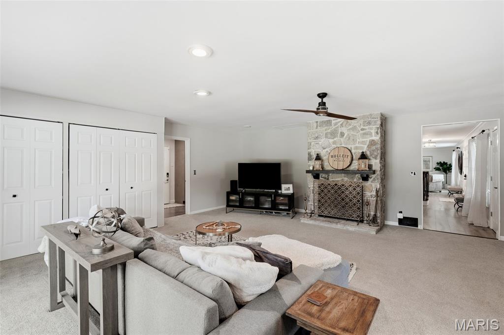 Meadowbrook Farm 1 - Residential