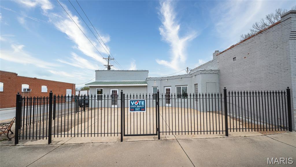 Kerrs - Commercial Sale