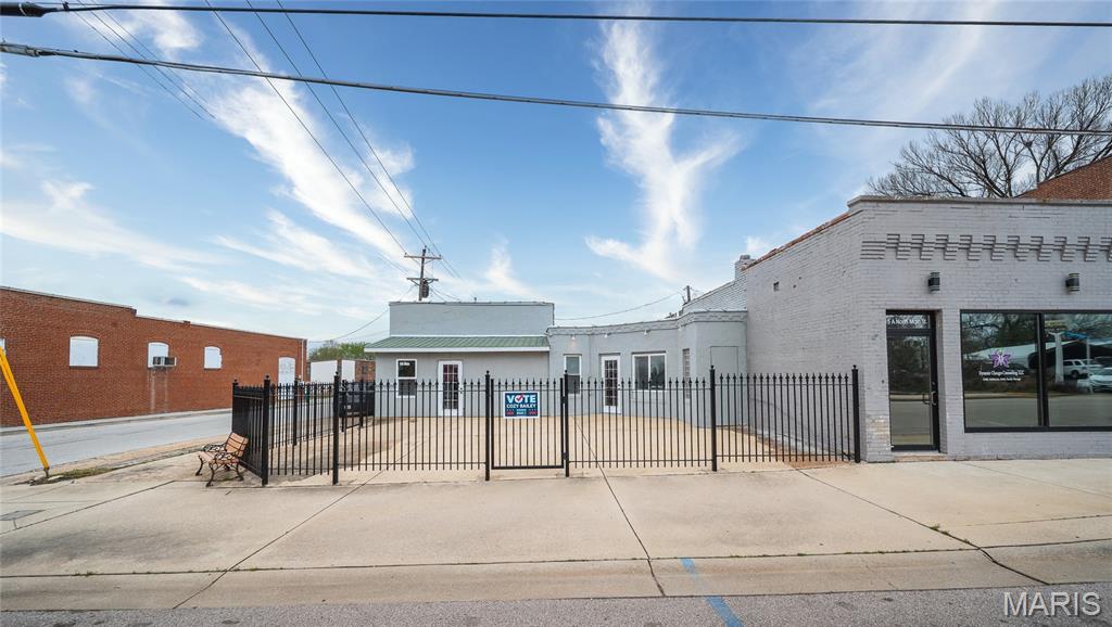 Kerrs - Commercial Sale