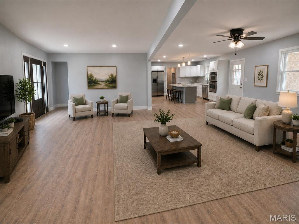 Chateau Manor - Residential