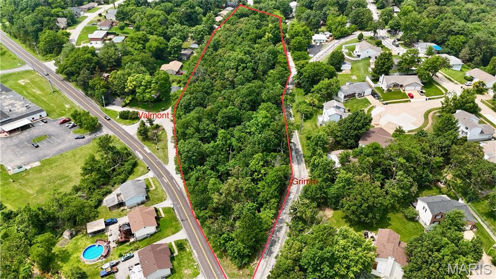 Fantastic opportunity to own 4.23 acres in the heart of Arnold!  Property could be a gorgeous building site for one home or it is zoned R4 to develop for several homes.  Located so close to all of the amenities of Arnold!