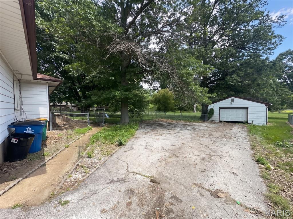 Larimore Park - Residential