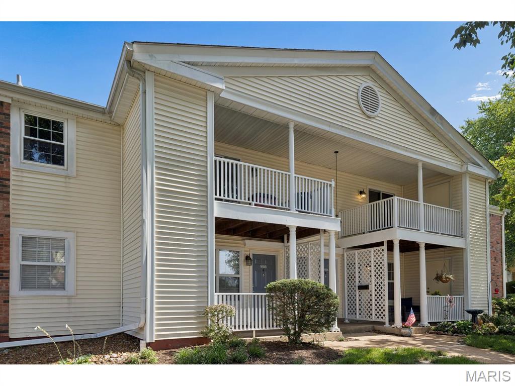 Brentwood Forest Condo Ph Eight - Residential