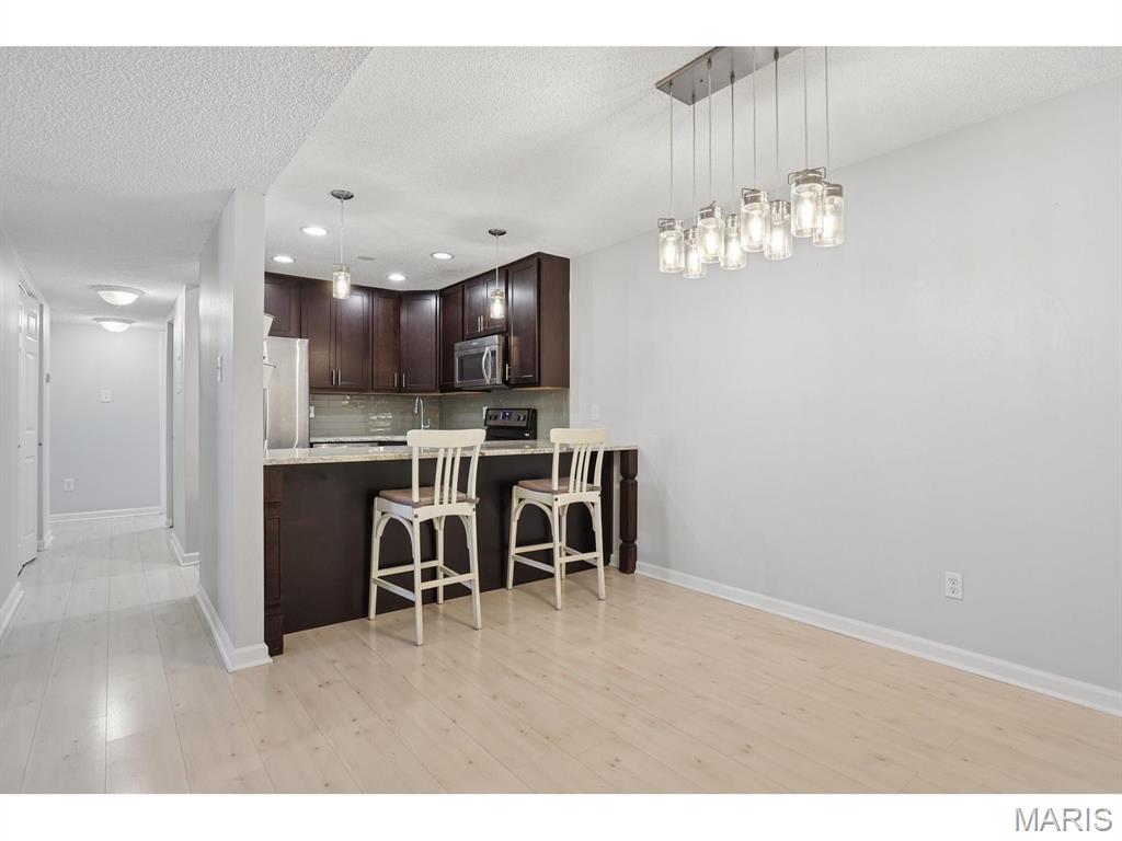 Brentwood Forest Condo Ph Eight - Residential
