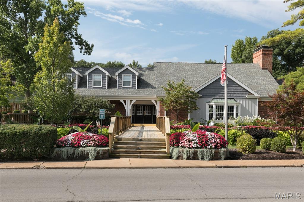 Brentwood Forest Condo Ph Eight - Residential