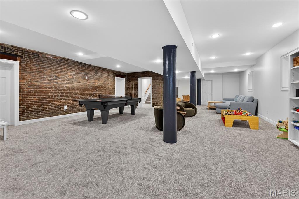 Lafayette Square - Residential