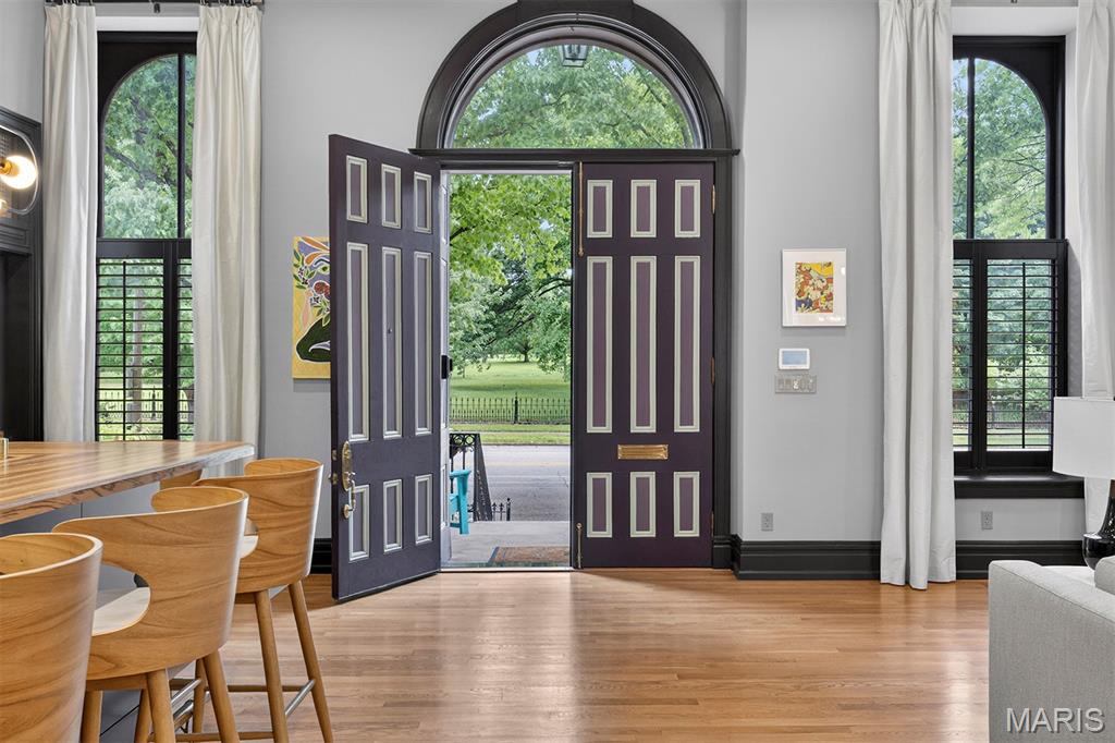 Lafayette Square - Residential