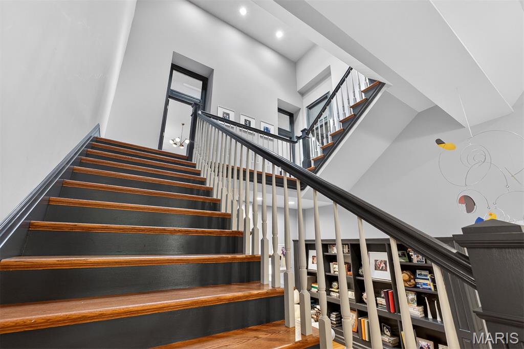 Lafayette Square - Residential