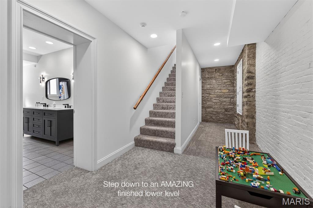Lafayette Square - Residential