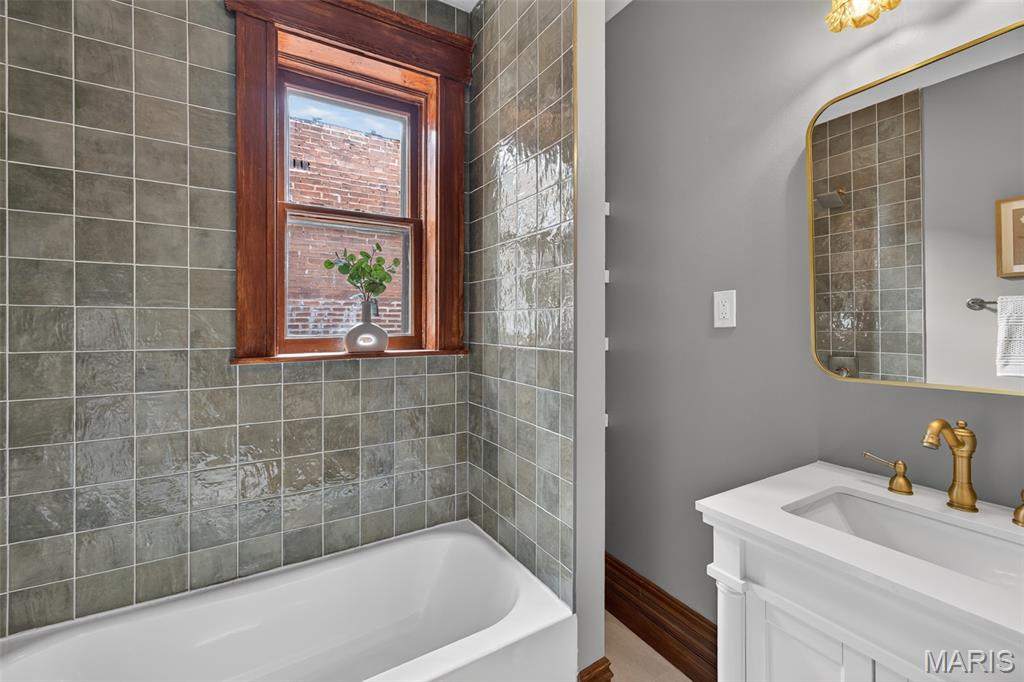 Hortons Washington Add - Residential