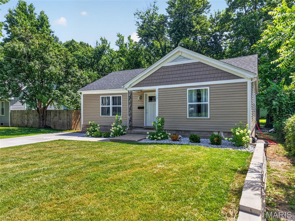 St Chas Heights - Residential