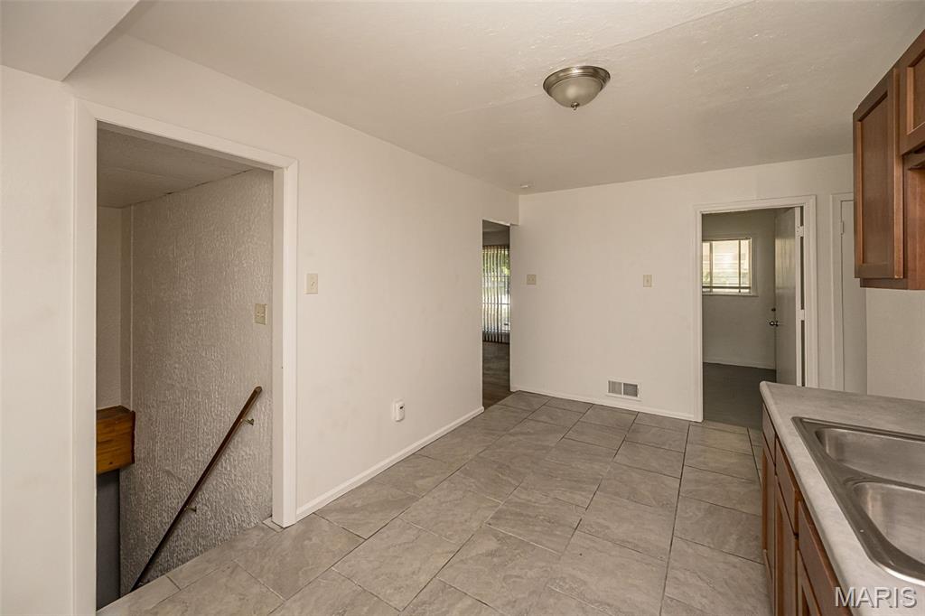 Glasgow Village Unit 15 - Residential