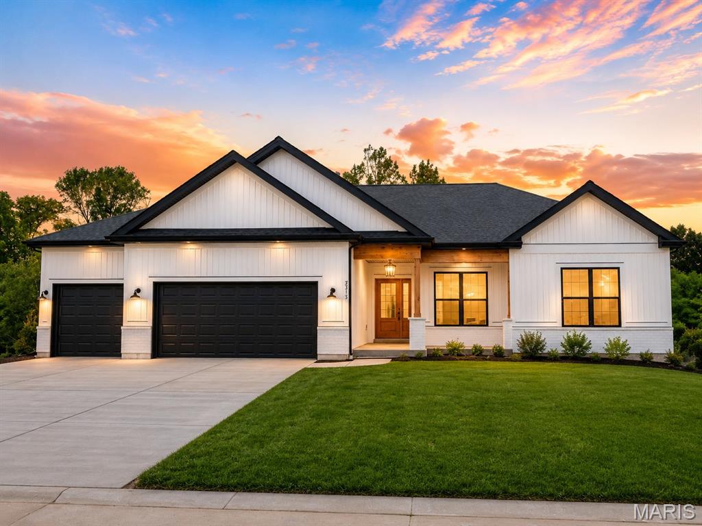 Luxury living on a large homesite that backs to trees at Phase V Stone Bridge.  The kitchen includes an oversized island with quartz tops, upgraded cabinets, and upgraded appliance package w/ range hood and microwave built into the island.  The kitchen is open to the great room, where you'll find a fireplace and plenty of windows for natural light. Don't miss the three car garage, covered back deck, and an oversized walk out patio.  The master suite includes a walk in tile shower, double vanity, and linen closet.  

Model Home available for quick close at 2409 Fiddler's Close Road, Washington, Missouri


Enjoy your private backyard in an ideal WashMO location - Stone Bridge, by Northern Star Homes.