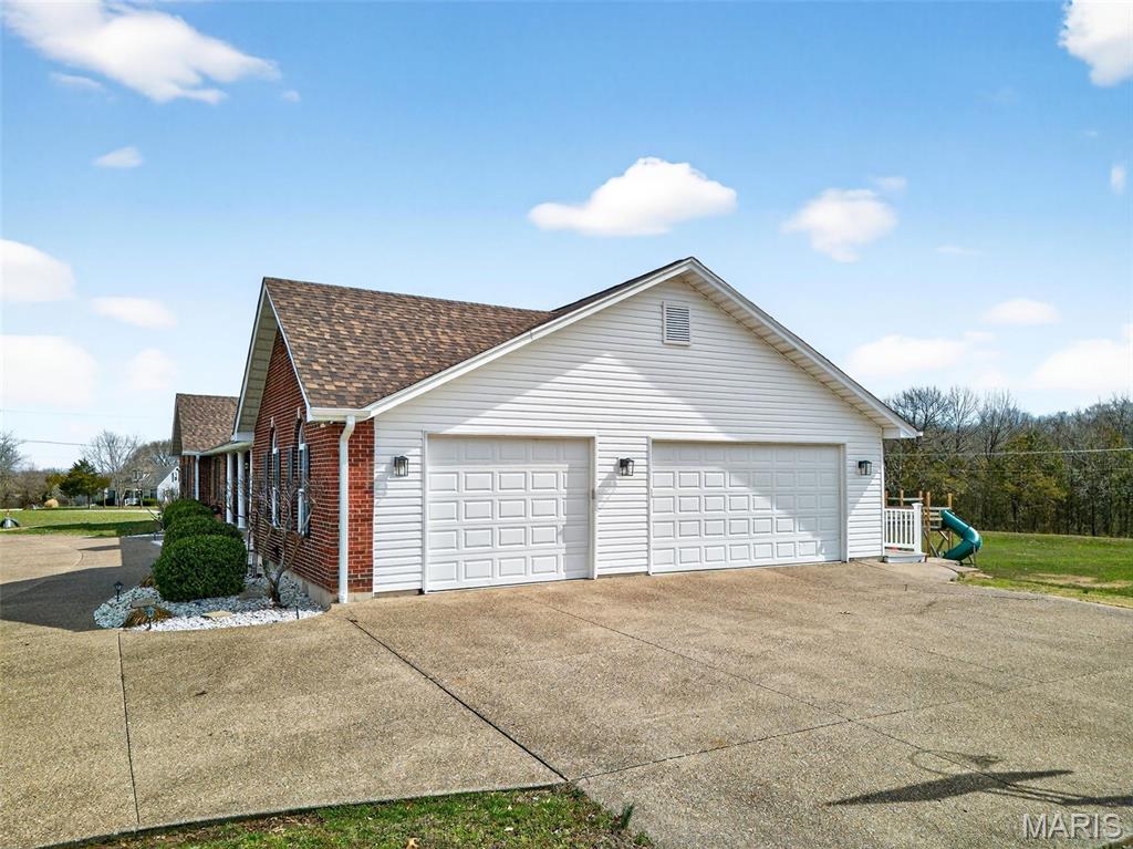 Pine Crest - Residential