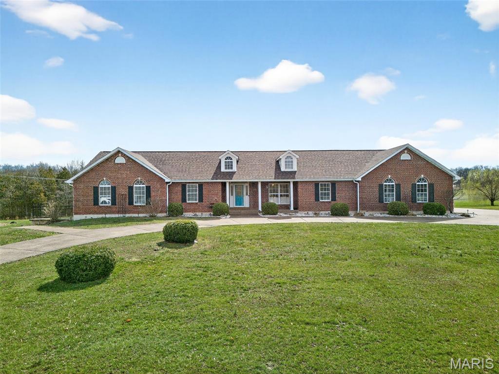 Pine Crest - Residential