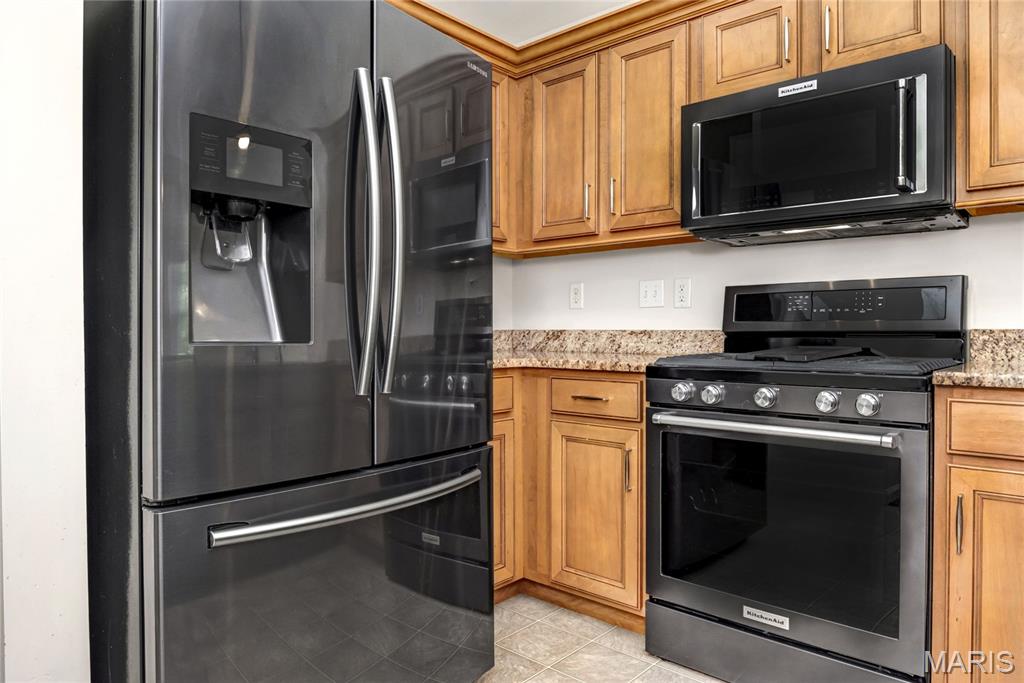 Preston Pointe - Residential