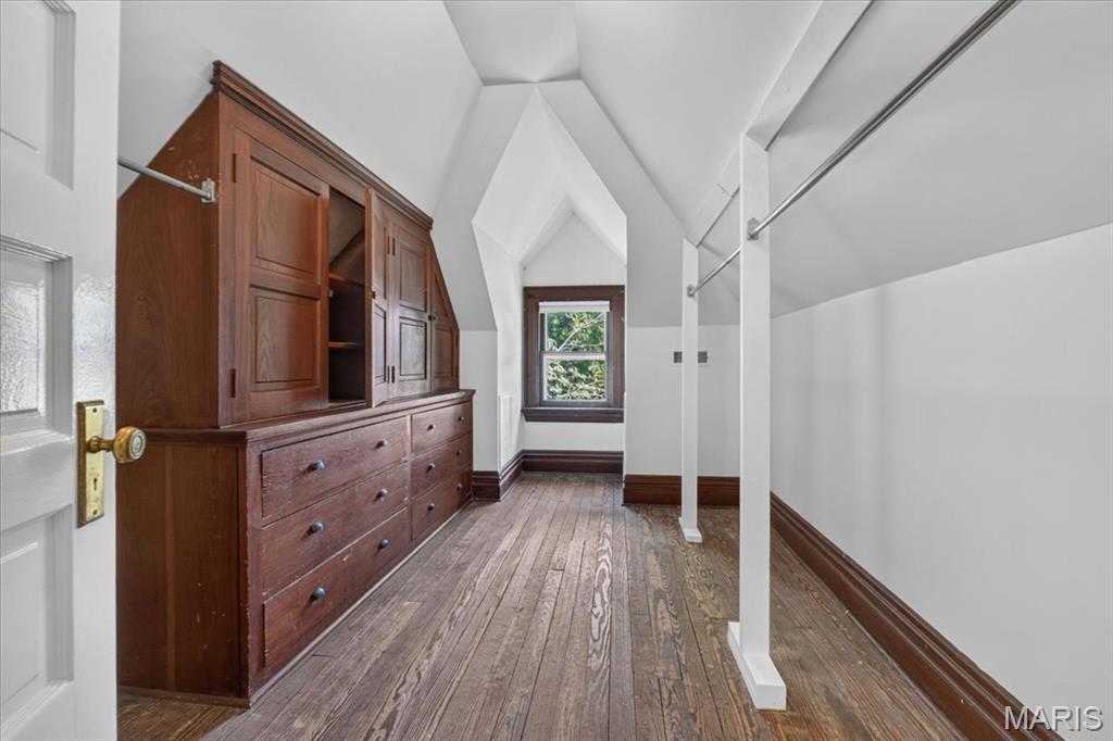 Forest Park Place - Residential