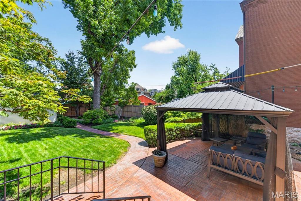 Forest Park Place - Residential