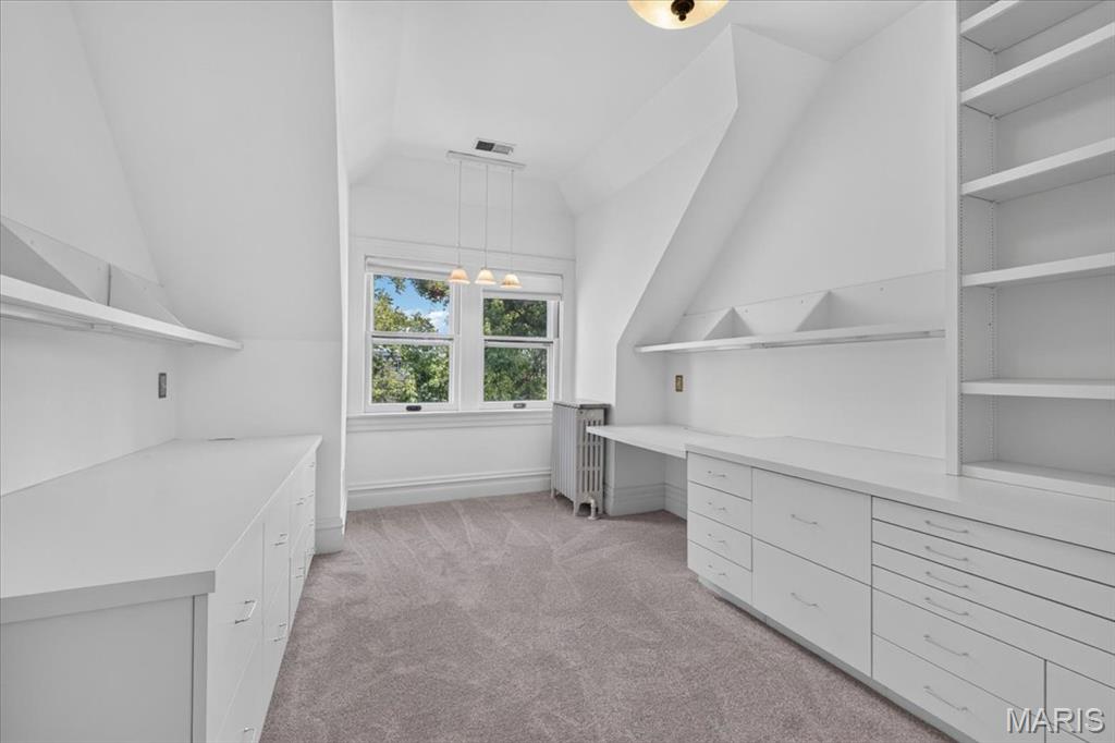 Forest Park Place - Residential
