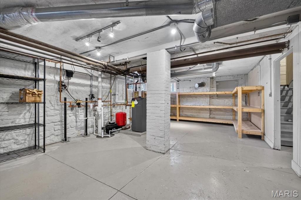 Forest Park Place - Residential
