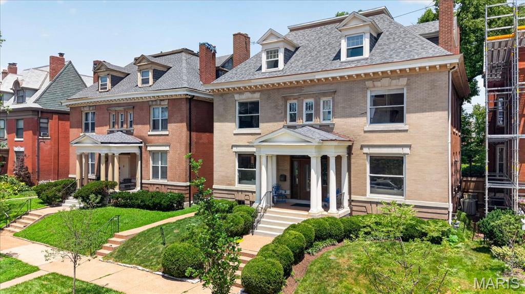 Forest Park Place - Residential