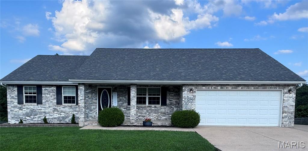 Welcome home to this charming 3-bedroom, 2-bathroom residence that perfectly blends comfort, convenience, and style. Located in the desirable Northern Heights subdivision in Waynesville, this home gives a rural feel while being only minutes from downtown, shopping, and the main gates of Fort Leonard Wood. Whether you're a first-time homebuyer, growing family, or looking to simplify with a downsized space, this inviting home offers everything you need. Step inside to discover a fresh, bright interior full of natural light and new paint throughout, creating a clean and welcoming atmosphere. The spacious layout provides plenty of room to relax, entertain, or enjoy everyday living. The open concept kitchen is ready for your favorite meals with ample counter space for prepping and two year old appliances. Property features three roomy bedrooms with generous closet space, providing plenty of storage and comfort for everyone. Primary bedroom offers an en suite with dual sinks and a shower/tub combo. Outside you'll love the fully fenced backyard ideal for children, pets, gardening, or simply unwinding in your own private retreat.  The new HVAC system in 2023 offers year-round comfort and energy efficiency for added peace of mind. This quaint, well-maintained home is ready for its next chapter. Don't miss your opportunity to own a beautiful , move in ready property that's perfect for creating lasting memories. Schedule your private showing today!