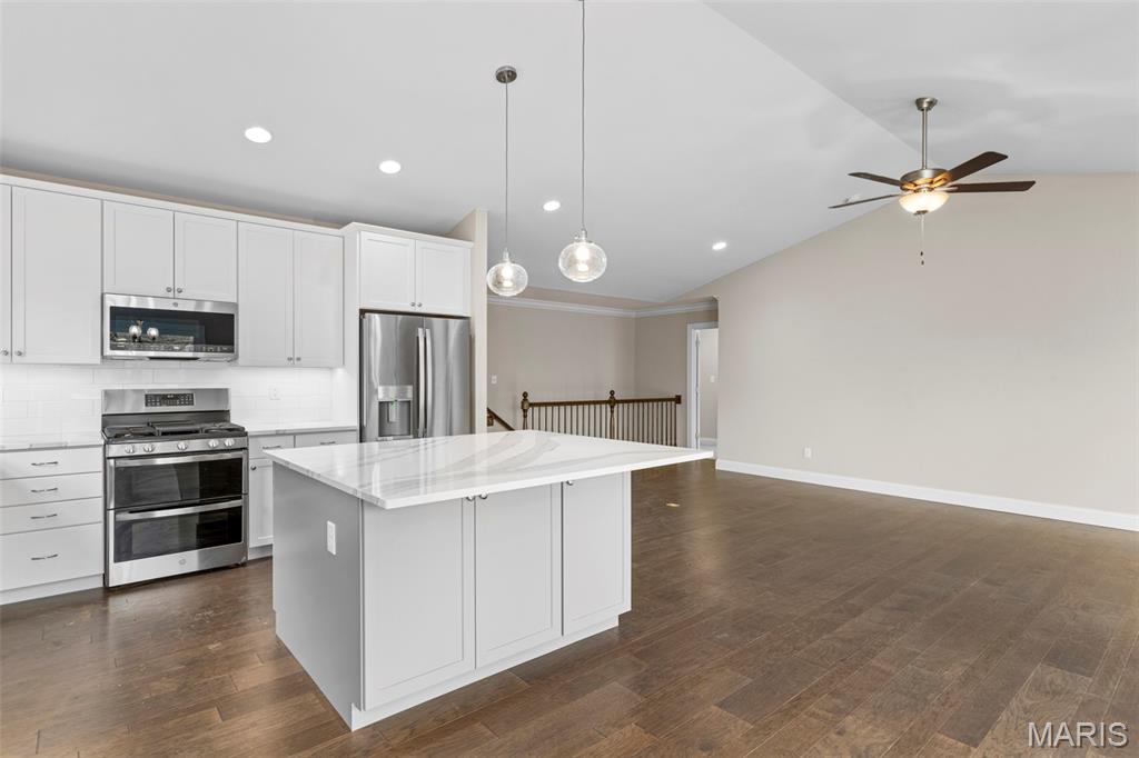 Parkview Manors - Residential