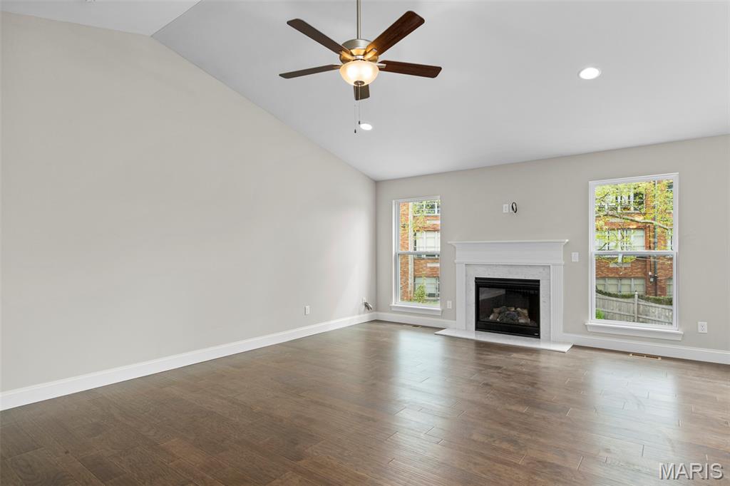 Parkview Manors - Residential