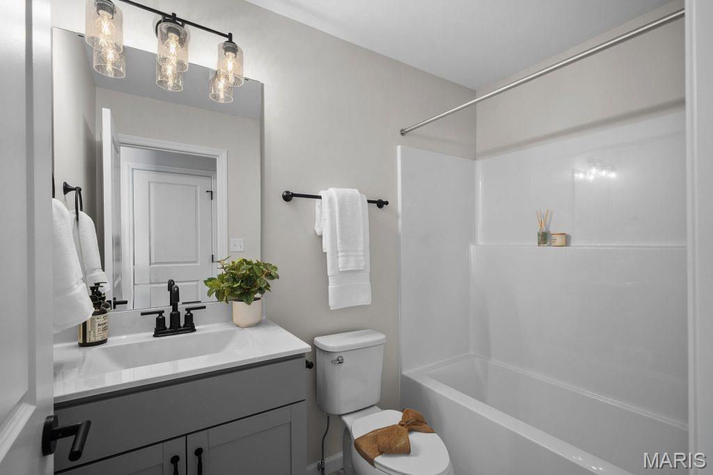 Birdie Hills Crossing - Cottage - Residential