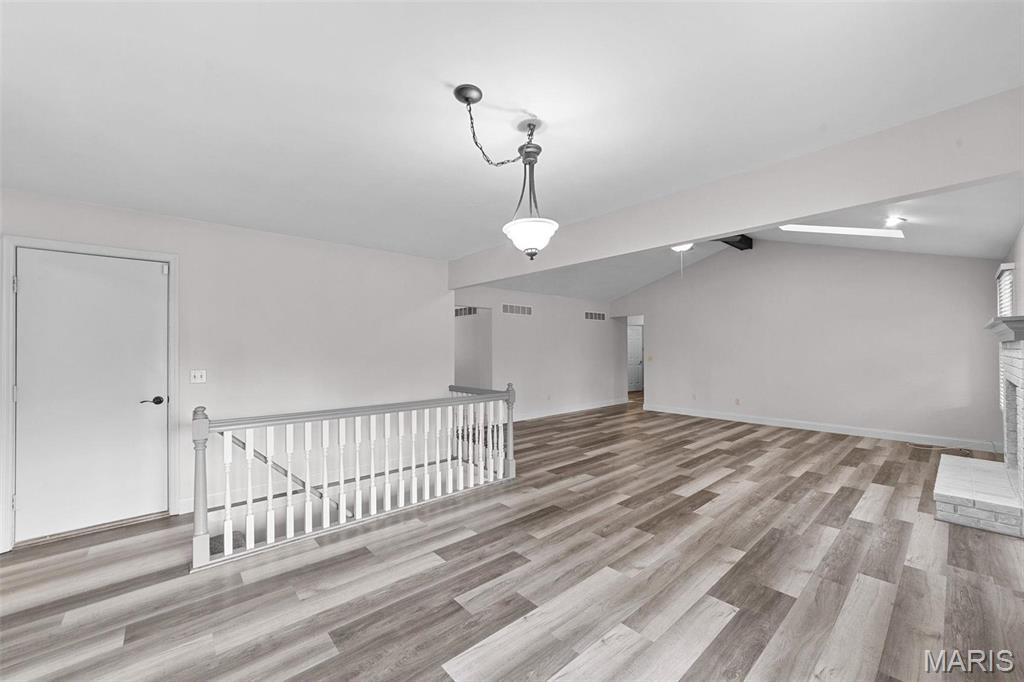 Brookwood Estate 01 - Residential Lease