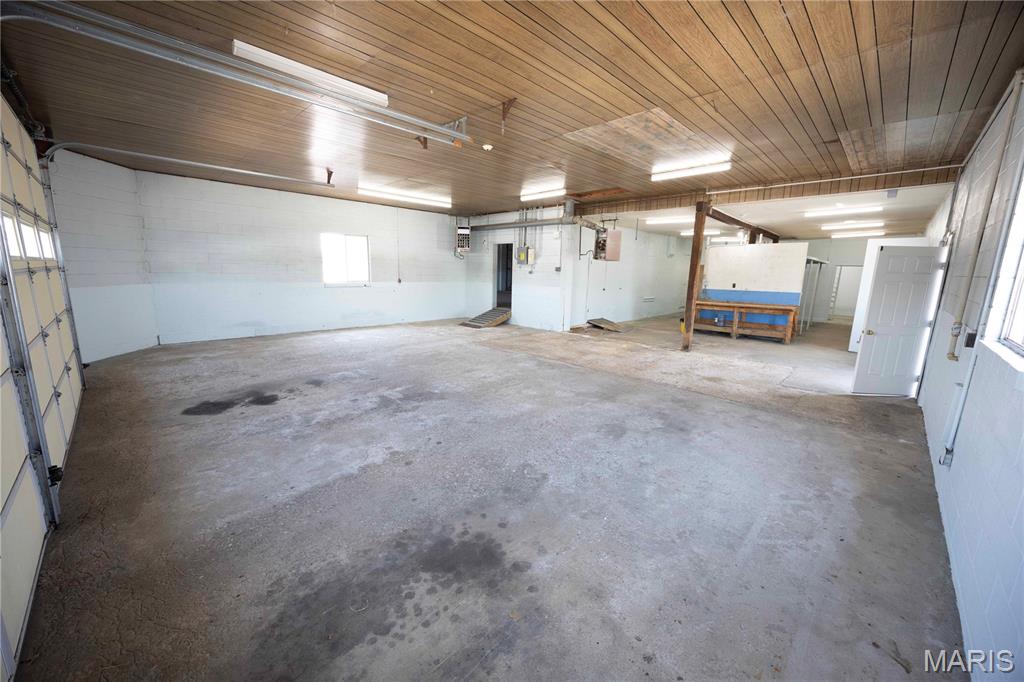 N/A - Commercial Lease