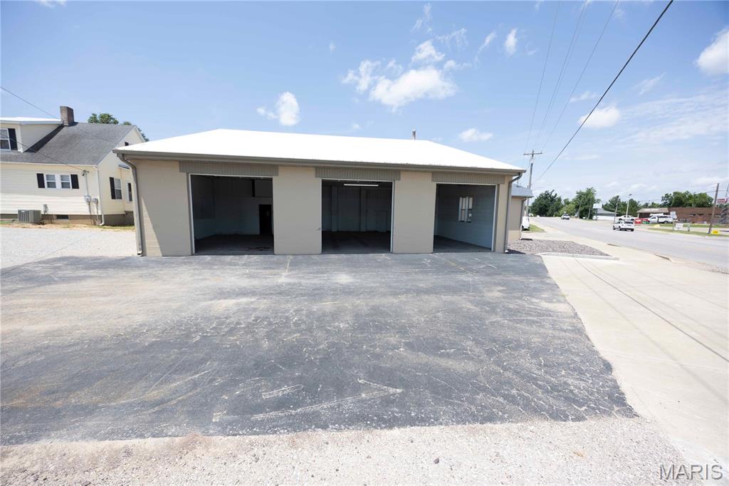 N/A - Commercial Lease