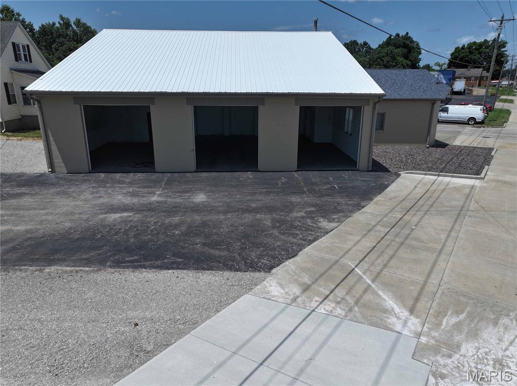 N/A - Commercial Lease