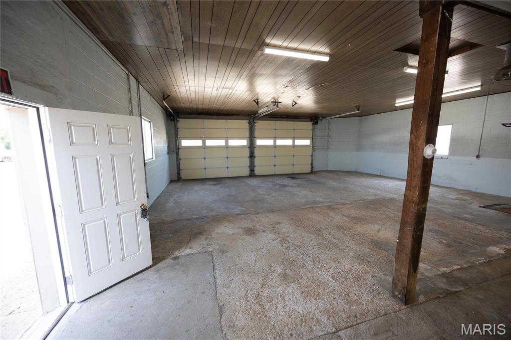 N/A - Commercial Lease