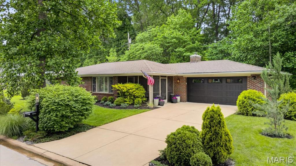 Fairway Manor - Residential