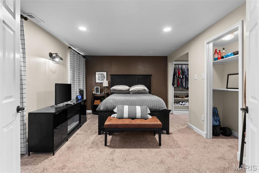 The Cove At Lake Chesterfield - Residential