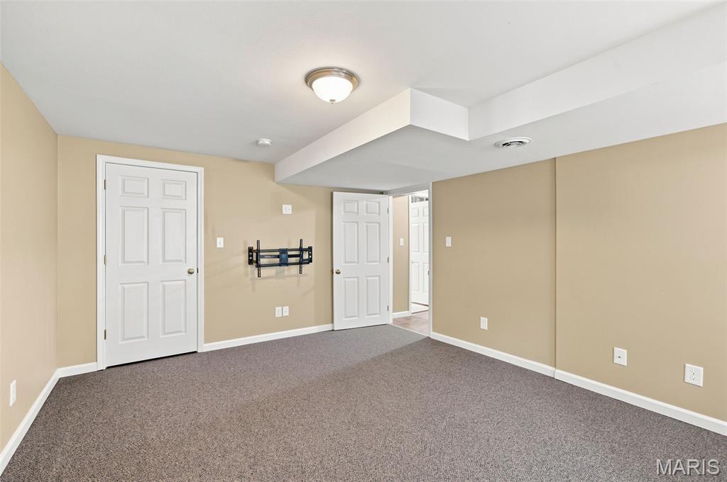 Vantage Pointe - Residential