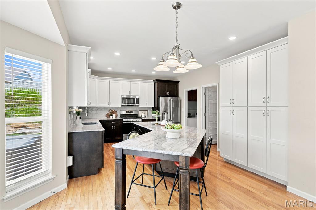 Vantage Pointe - Residential
