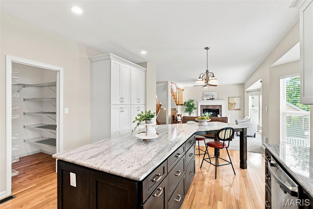 Vantage Pointe - Residential