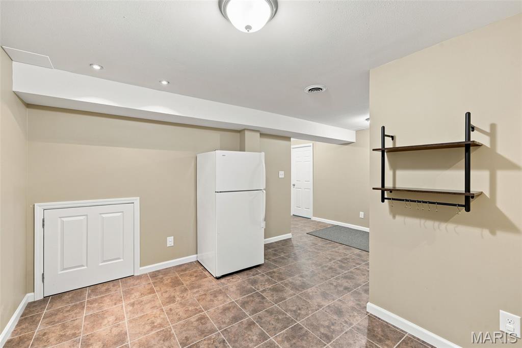 Vantage Pointe - Residential