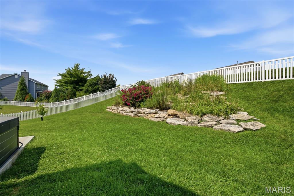 Vantage Pointe - Residential