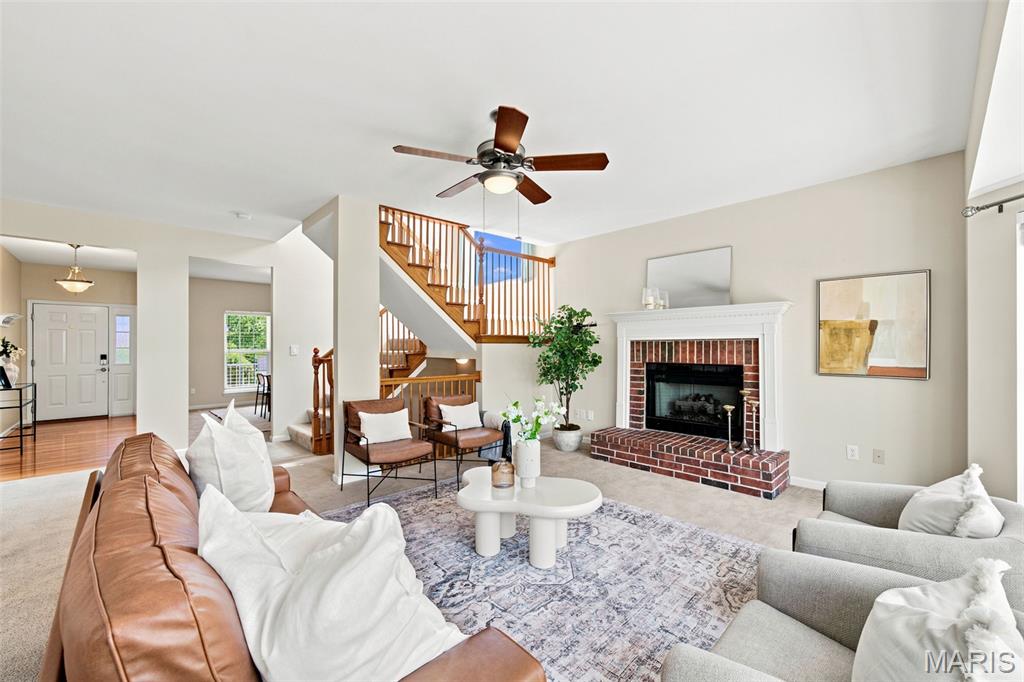 Vantage Pointe - Residential