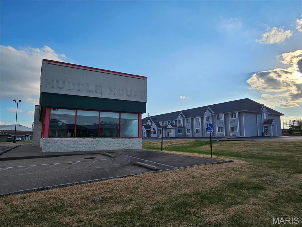 0 - Commercial Sale
