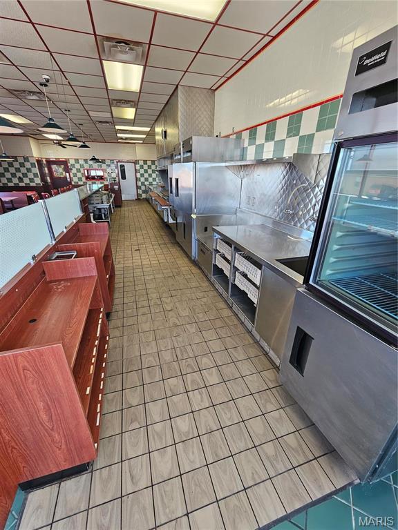 0 - Commercial Sale