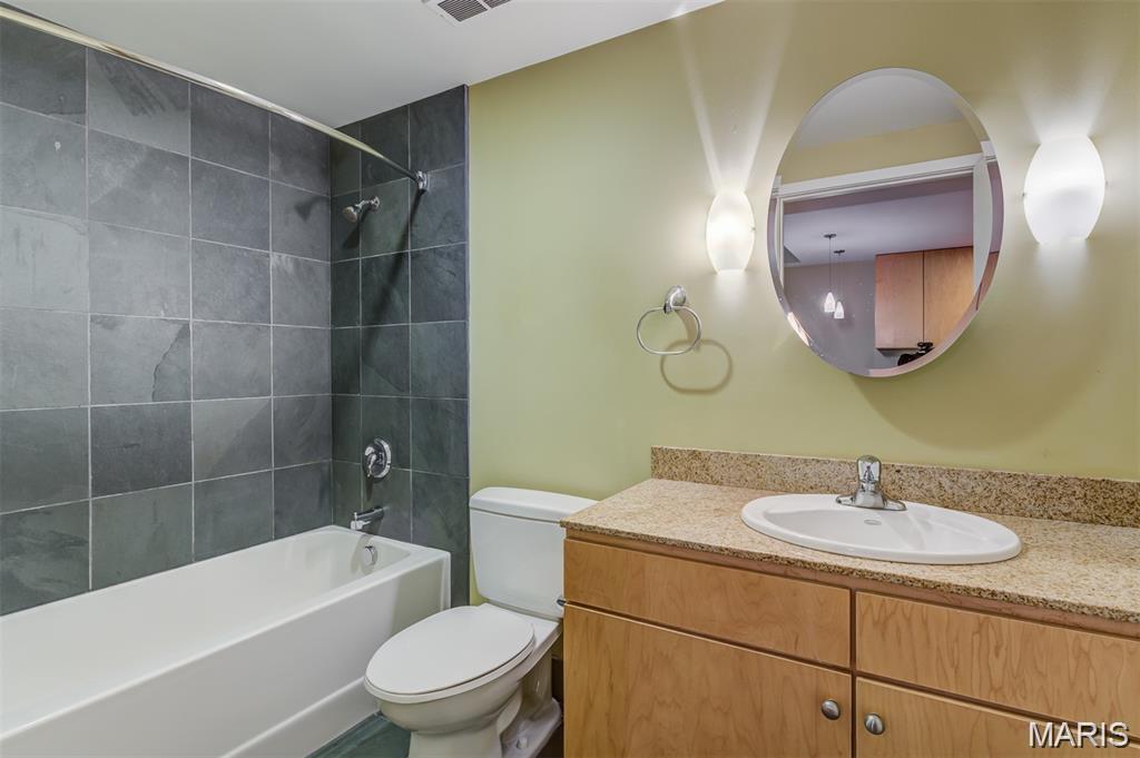 Marquette upper and Lower Residential - Residential Lease