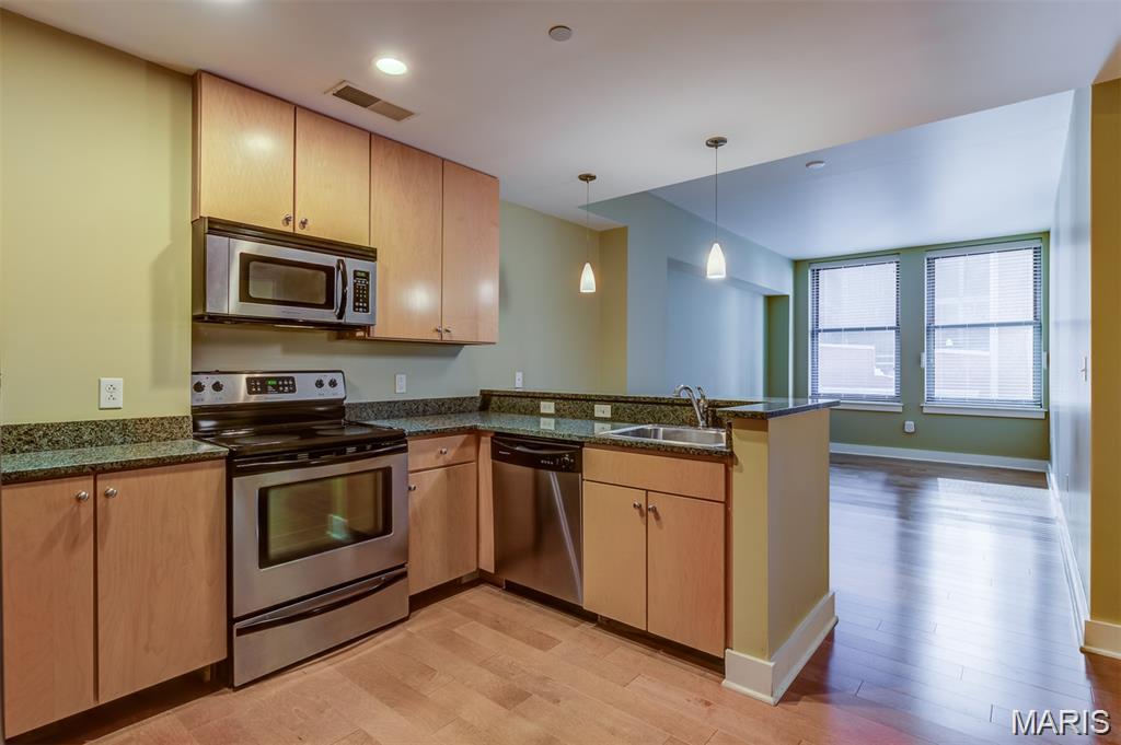 Marquette upper and Lower Residential - Residential Lease