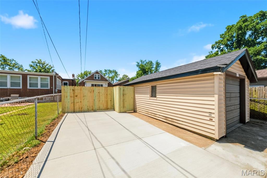 Von Drehles Add - Residential
