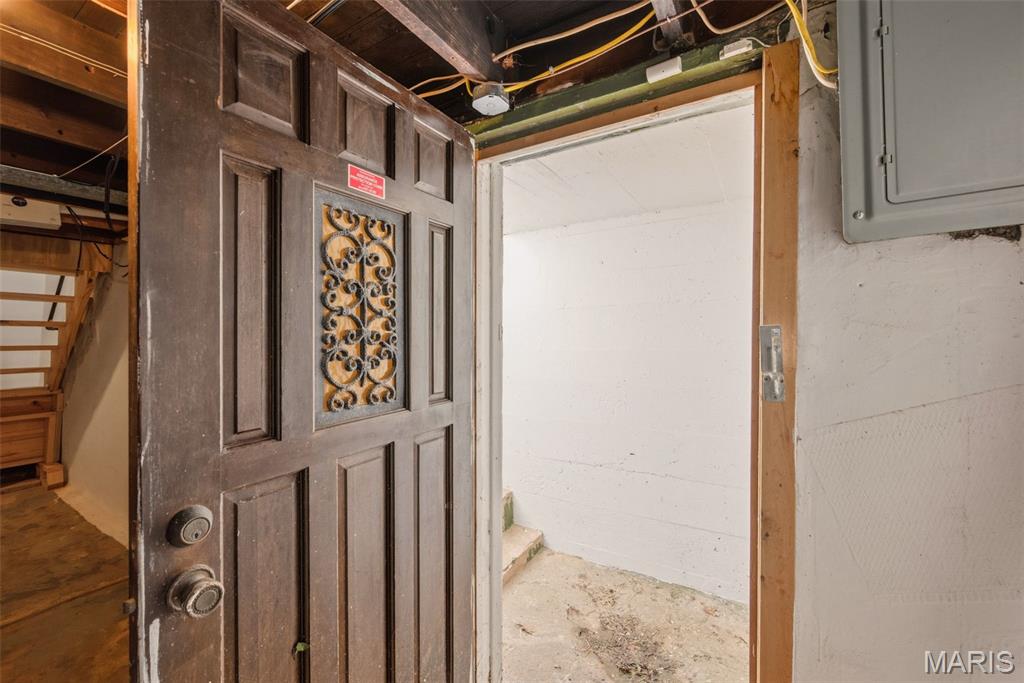 St Louis Add - Residential