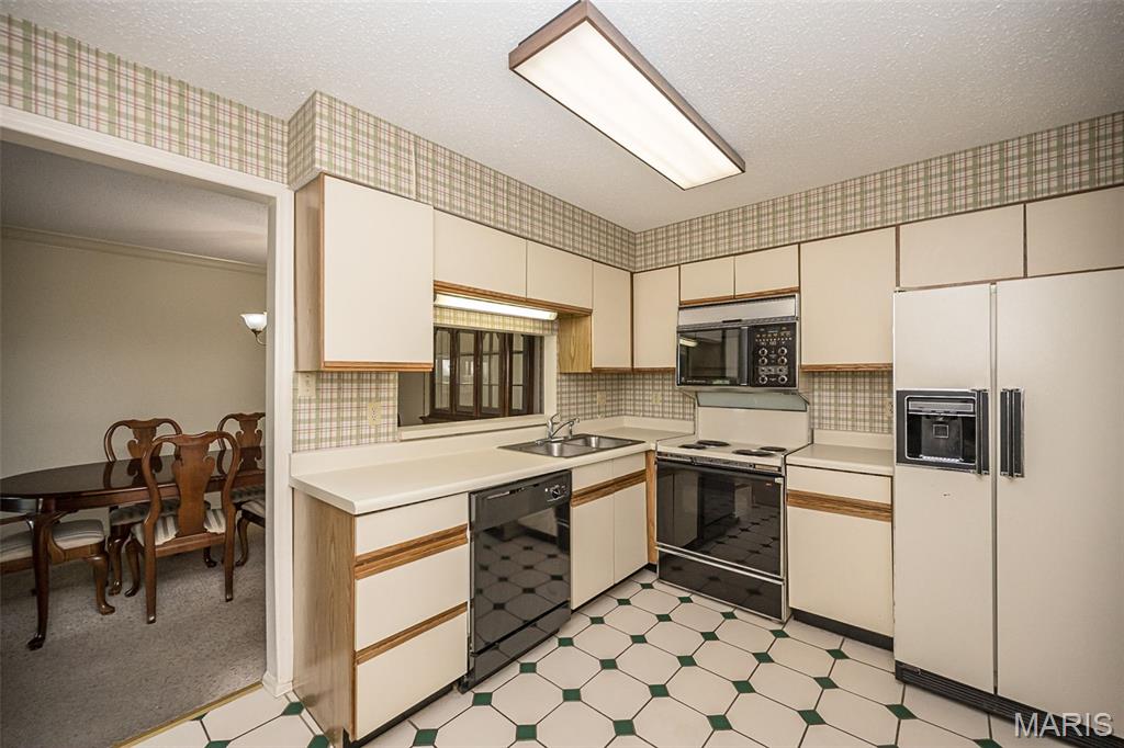Parkway Gardens Village - Residential