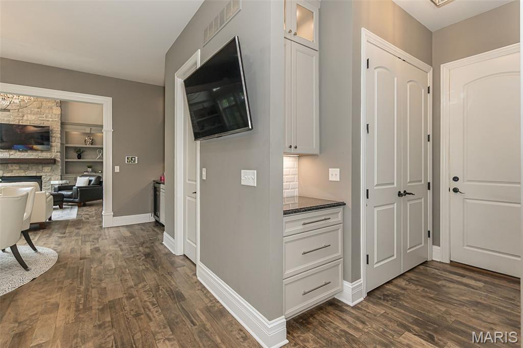 Arbors At Kehrs Mill - Residential